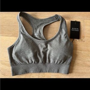 NVGTN sports bra